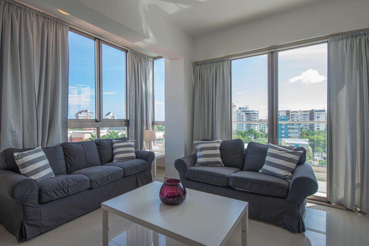 Escape Apartments, Balcony, Pool & Gym In La Julia Santo Domingo Exterior foto